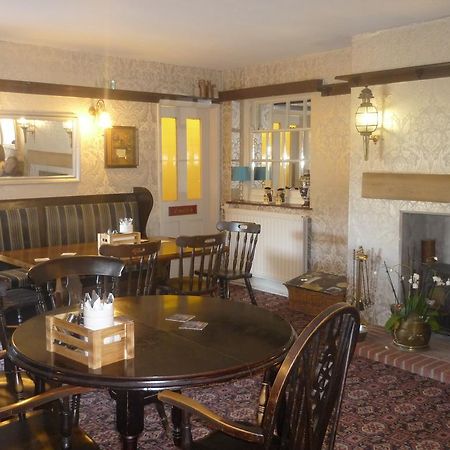 Hotel The Darnley Arms à Gravesend Extérieur photo